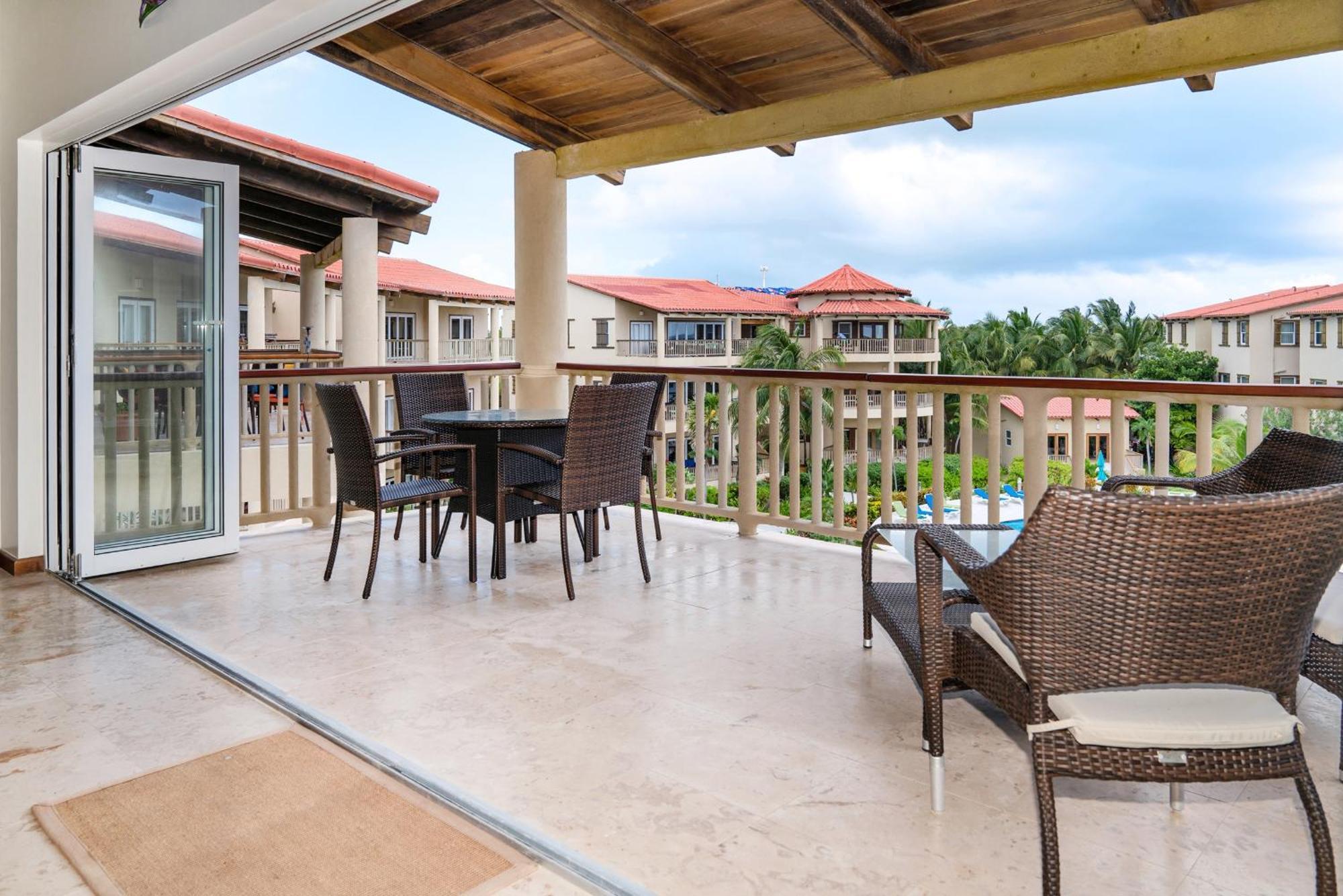 Residences At Barrier Reef 4C Oceanview 2 Bedroom By Stay Floreo San Pedro  Exterior foto