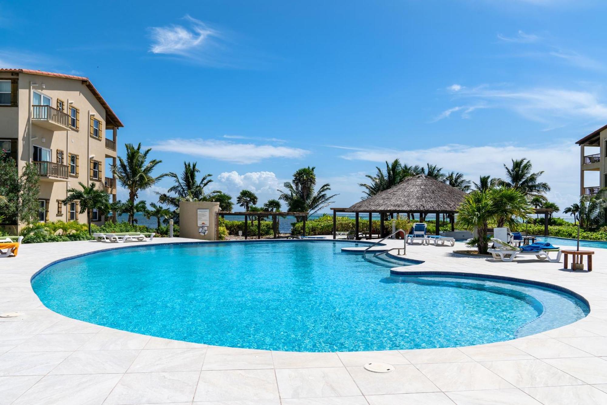 Residences At Barrier Reef 4C Oceanview 2 Bedroom By Stay Floreo San Pedro  Exterior foto